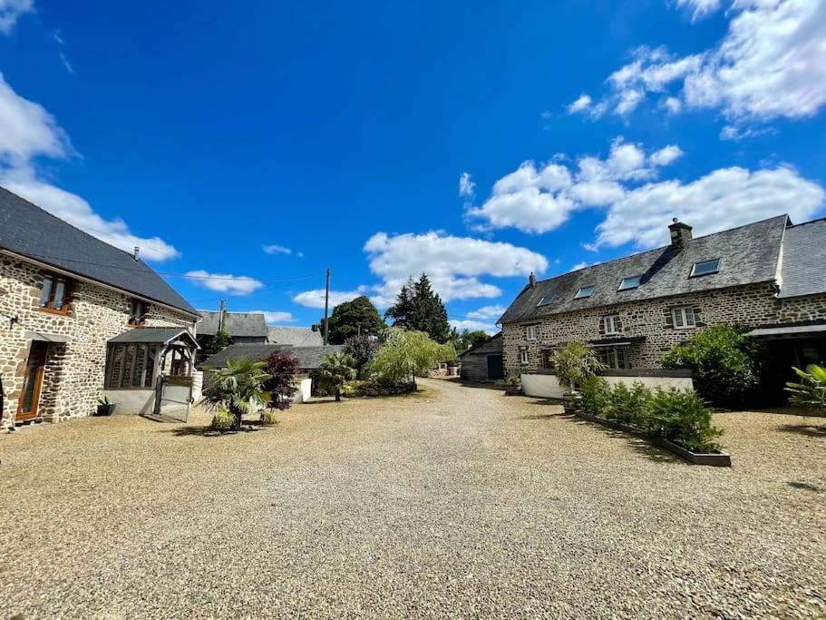 Gites Le Bisson Heussé Exterior foto